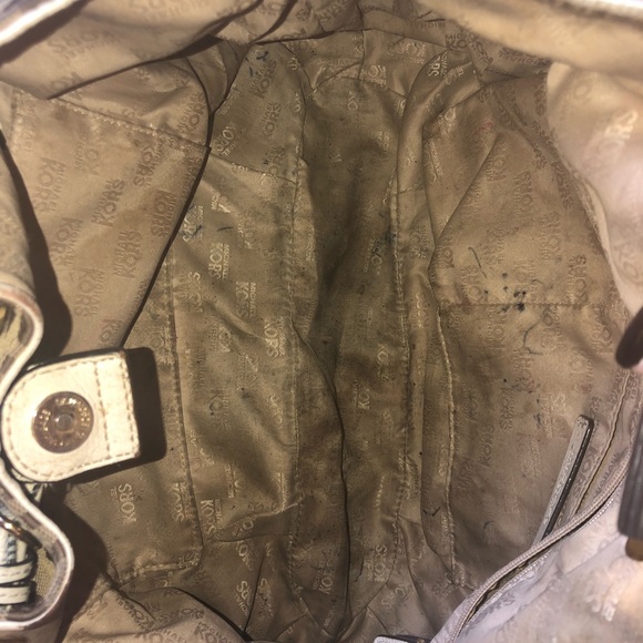 Michael Kors Purse - Picture 4 of 4